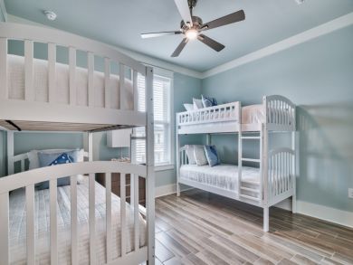Luxury Four Bedroom Home in Miramar Beach Sleeps 14 Guests