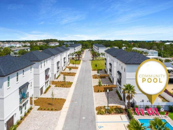 Walk to Beach Luxury Home On Miramar Beach Sleeps 12 Guests