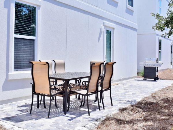 Miramar Florida Four Bedroom Beach Rental with Common Pool
