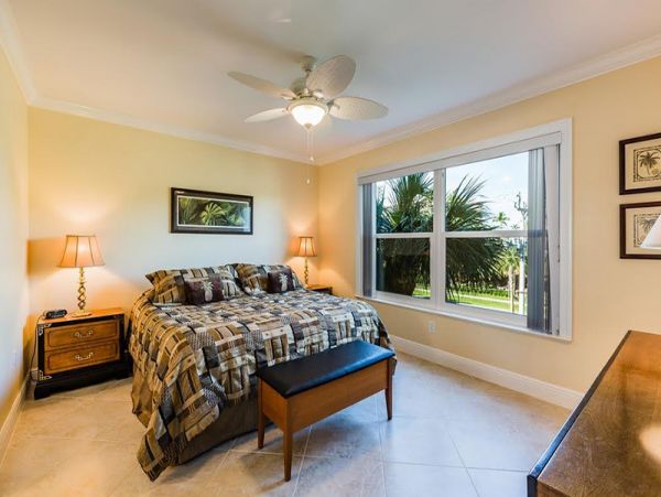 Marco Island Vacation Rental Condo Two Bedrooms Sleeps 4