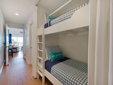 Destin Home 930298