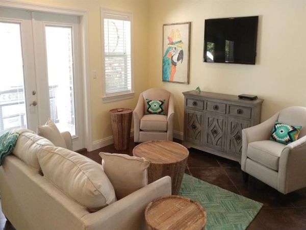 Luxury Four Bedroom Vacation Beach Home in Destin