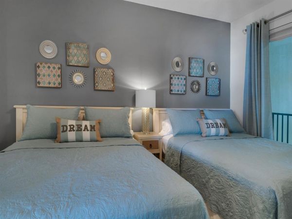 Destin 3 Bedroom Condo with Gulf View & Balcony