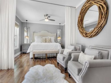 Luxury Destin Vacation Home & Carriage House Sleeps 10