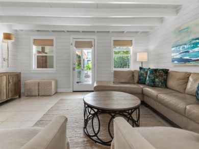 Luxury Destin Vacation Home & Carriage House Sleeps 10