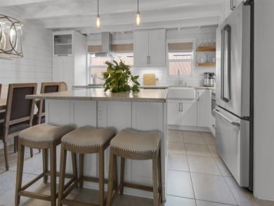Luxury Destin Vacation Home & Carriage House Sleeps 10