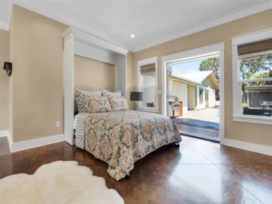 Luxury Destin Vacation Home & Carriage House Sleeps 10