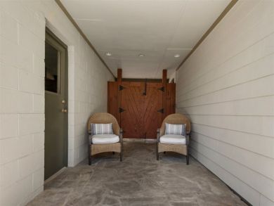 Luxury Destin Vacation Home & Carriage House Sleeps 10