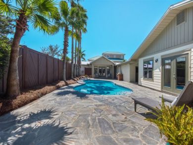 Luxury Destin Vacation Home & Carriage House Sleeps 10