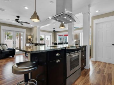 Destin Home 930321