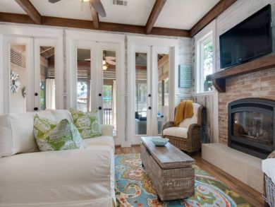 Destin Home 930327