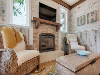 Destin Home 930327