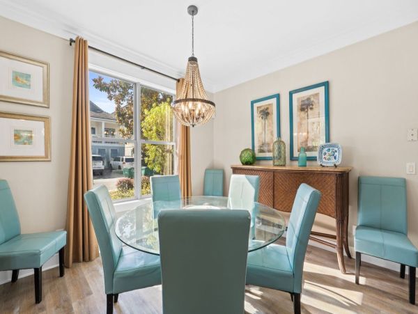Luxury Beach Retreat in Crystal Beach - 3 King Suites & Lagoon Pool