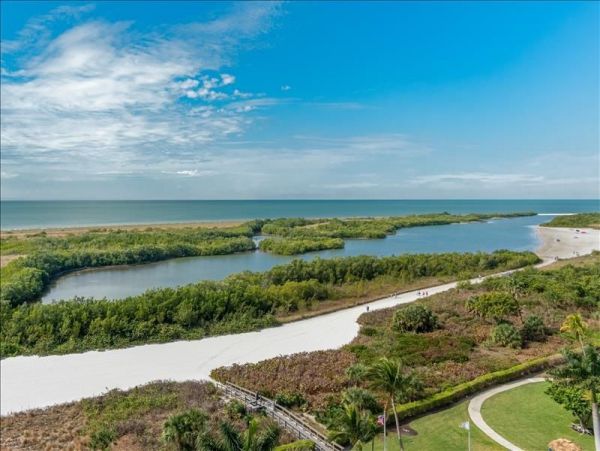 Marco Island Vacation Rental Condo Two Bedrooms