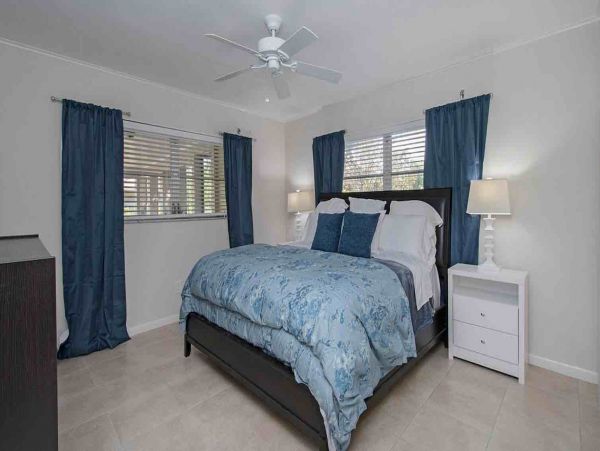 Naples Luxury Vacation Rental 3 Bedrooms Sleeps Six Guests