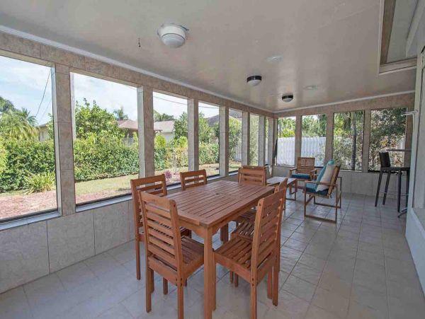 Naples Luxury Vacation Rental 3 Bedrooms Sleeps Six Guests