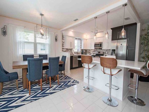 Naples Luxury Vacation Rental 3 Bedrooms Sleeps Six Guests