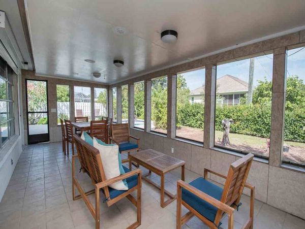 Naples Luxury Vacation Rental 3 Bedrooms Sleeps Six Guests