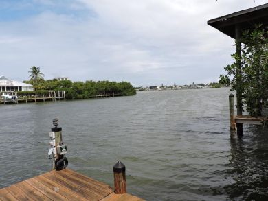 Three Bedroom Bay View Vacation Home in Manasota