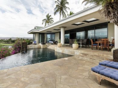 Golf Course Views Three Bedroom Vacation Home on Big Island