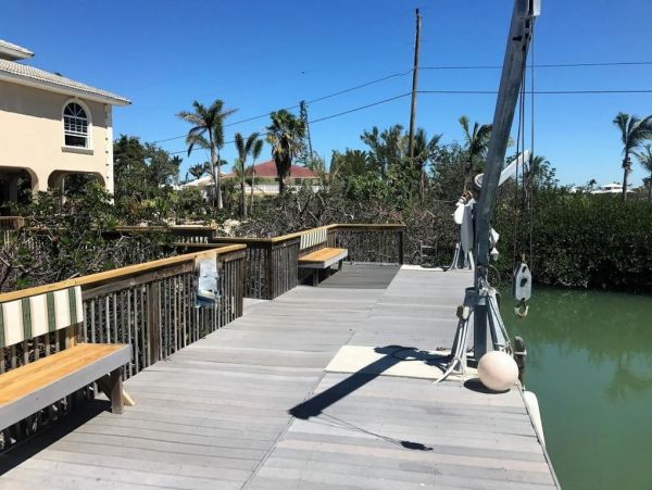 Marathon Vacation Home 5 Bedroom Sleeps Twelve Guests