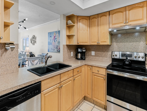 Indian Shores Gulf Front 3 Bedroom Vacation Condo Sleeps 8