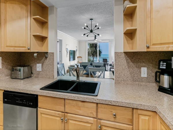 Indian Shores Gulf Front 3 Bedroom Vacation Condo Sleeps 8