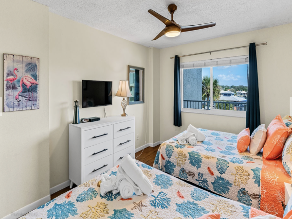 Indian Shores Gulf Front 3 Bedroom Vacation Condo Sleeps 8