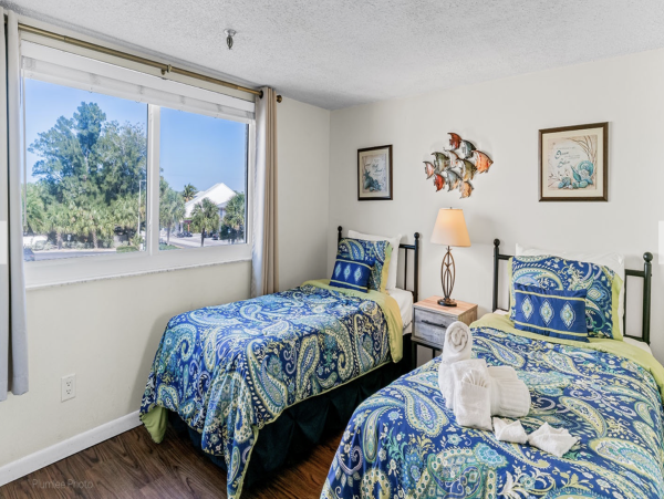 Indian Shores Gulf Front 3 Bedroom Vacation Condo Sleeps 8