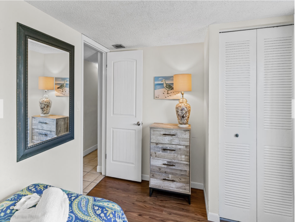 Indian Shores Gulf Front 3 Bedroom Vacation Condo Sleeps 8