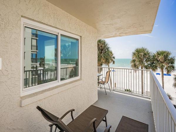 Indian Shores Gulf Front 3 Bedroom Vacation Condo Sleeps 8