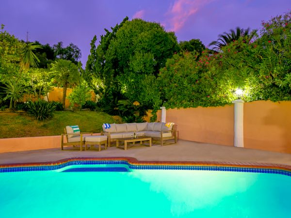 La Jolla Six Bedroom Luxury Vacation Home Sleeps 15 Guests