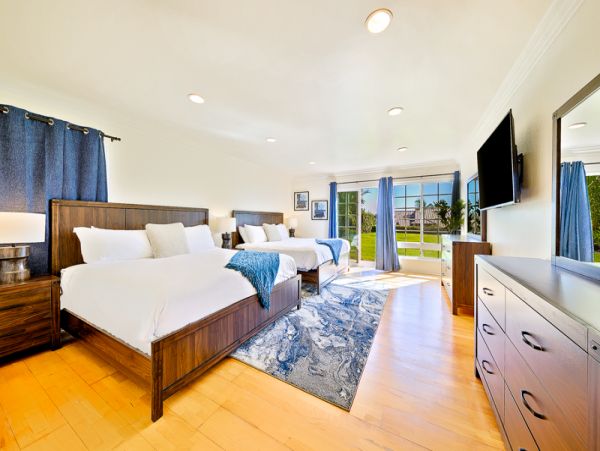 La Jolla Six Bedroom Luxury Vacation Home Sleeps 15 Guests