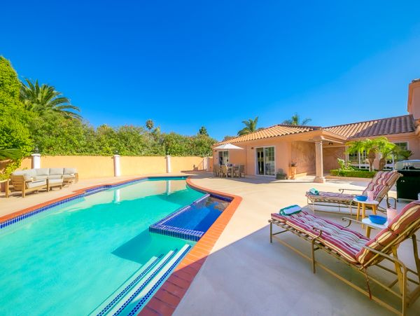 La Jolla Six Bedroom Luxury Vacation Home Sleeps 15 Guests