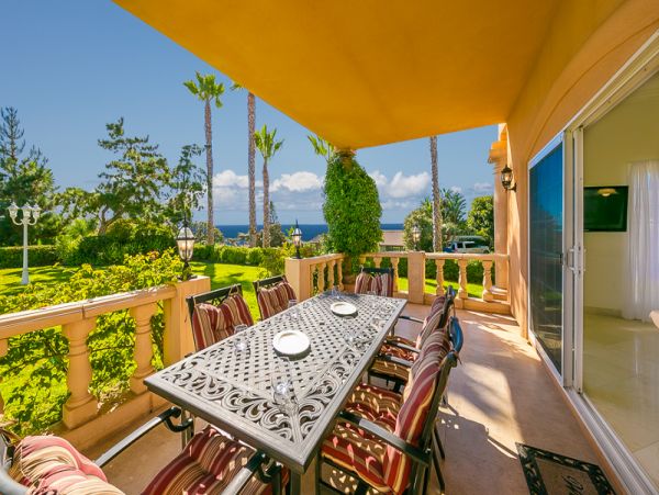 La Jolla Six Bedroom Luxury Vacation Home Sleeps 15 Guests