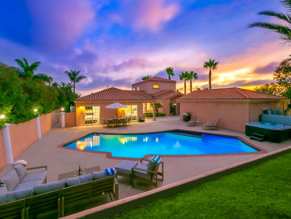 La Jolla Six Bedroom Luxury Vacation Home Sleeps 15 Guests