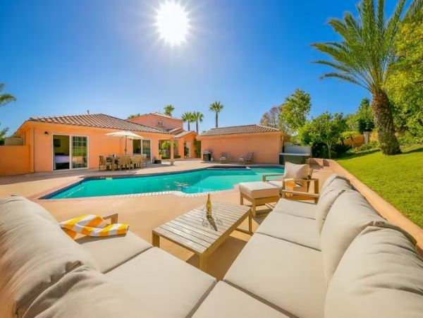 La Jolla Six Bedroom Luxury Vacation Home Sleeps 15 Guests