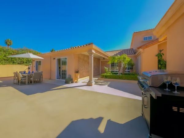La Jolla Six Bedroom Luxury Vacation Home Sleeps 15 Guests