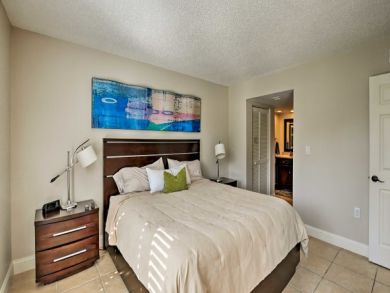 Beautiful 2 Bedroom Vacation Condo with Resort Amenities