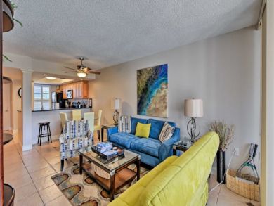 Beautiful 2 Bedroom Vacation Condo with Resort Amenities