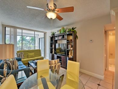 Beautiful 2 Bedroom Vacation Condo with Resort Amenities