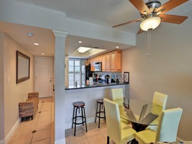 Beautiful 2 Bedroom Vacation Condo with Resort Amenities