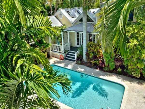 Key West 6 Bedroom Home Sleeps 12 Guests with Private Pool