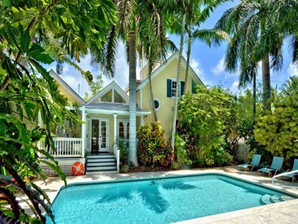 Key West 6 Bedroom Home Sleeps 12 Guests with Private Pool
