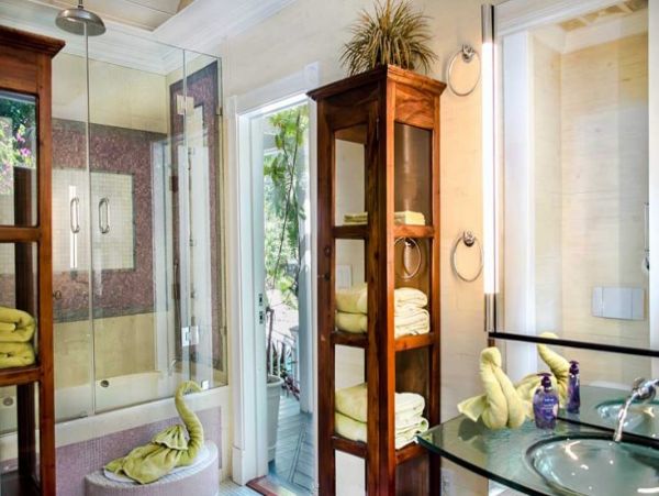 Key West 6 Bedroom Home Sleeps 12 Guests with Private Pool