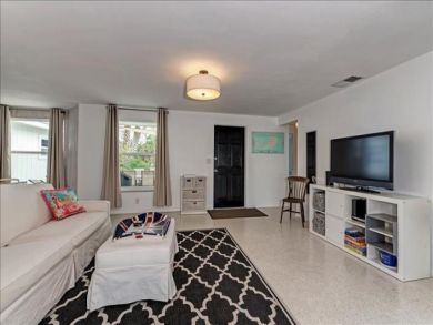 Great Vacation Home with Pool on Anna Maria Island 3 Bedroom