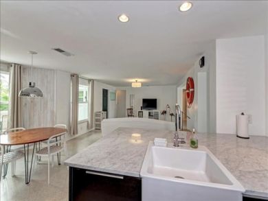 Great Vacation Home with Pool on Anna Maria Island 3 Bedroom