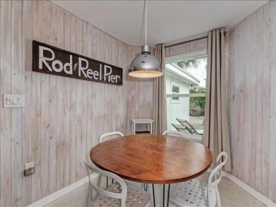 Great Vacation Home with Pool on Anna Maria Island 3 Bedroom