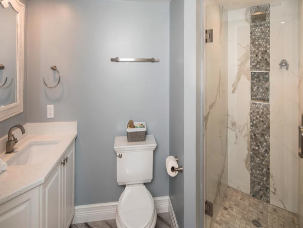 Luxury 2 Bedroom Vacation Condo Sleeps 5 Guests Oceanfront