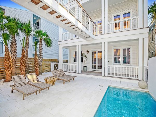 Santa Rosa Beach 9 Bedrooms Gulf Front Rental Pool Home